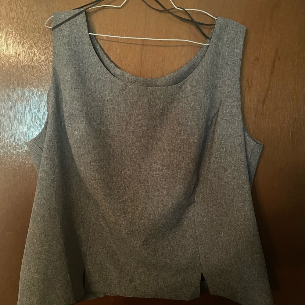 Perceptions Gray Boxy Tank Top